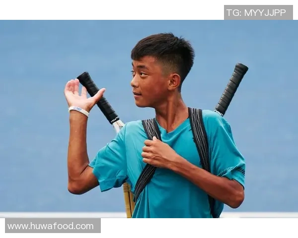 赵秀英的网球人生探索与深度对话揭示运动背后的故事与情感