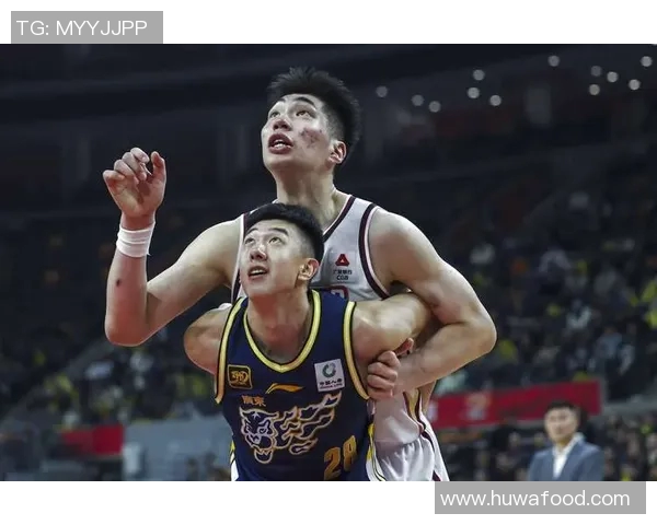 西安篮球队荣登篮球节奏排行榜第二名展现出色竞技实力与团队配合 西安篮球队荣登篮球节奏排行榜第二名展现出色竞技实力与团队配合