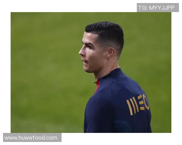 葡萄牙帅哥足球明星的魅力与成就全解析 葡萄牙帅哥足球明星的魅力与成就全解析