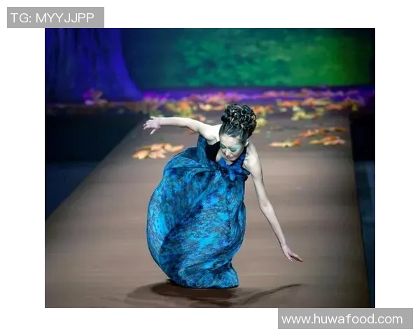 足球明星与模特的浪漫爱情故事揭示了光鲜背后的真实人生与挑战 足球明星与模特的浪漫爱情故事揭示了光鲜背后的真实人生与挑战